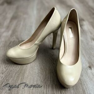 Guess High Heels, Platform Beige Shoes